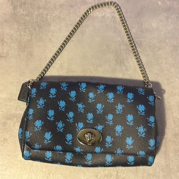 Coach Handbags - Coach Victoria Floral Print Purse